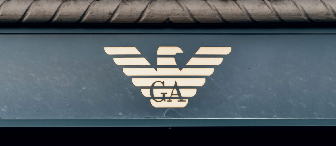 Emporio Armani: logotipo e história de um império da moda